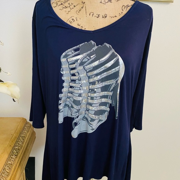 Ashley Stewart Tops - NWOT Navy Ashley Stewart Tunic Size 14/16